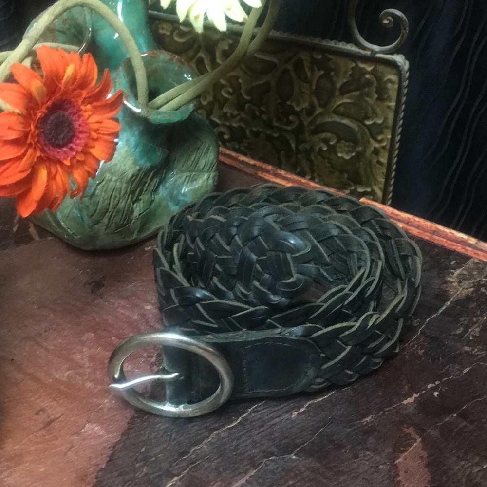 Nine West Belt